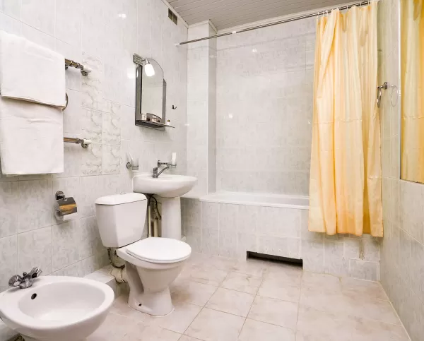 2-местный 2-комнатный номер 1 кат. в санатории «Кирова» в Кисловодске - фотография