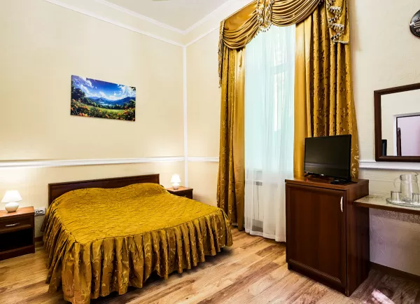 2-местный номер 1 категории в 3 корпусе санатория «Кирова» в Кисловодске - фотография