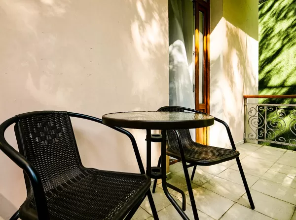 2-местный номер 1 категории в 3 корпусе санатория «Кирова» в Кисловодске - фотография