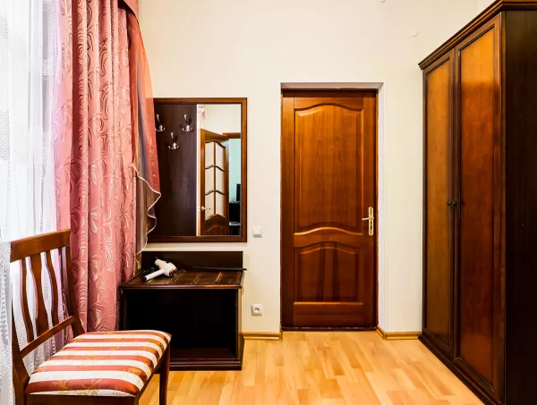 1-местный номер 1 категории в 3 корпусе санатория «Кирова» в Кисловодске - фотография