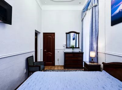 Номер «Люкс» 2-комнатный в санатории «Кирова» в Кисловодске - фотография